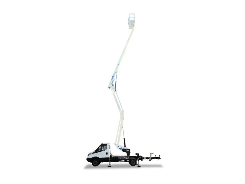 Plataforma sobre camión articulada CTE ZED 20.4 HN IVE FIB