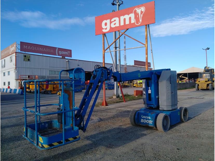 Plataforma articulada eléctrica 11M GENIE Z-30/20N