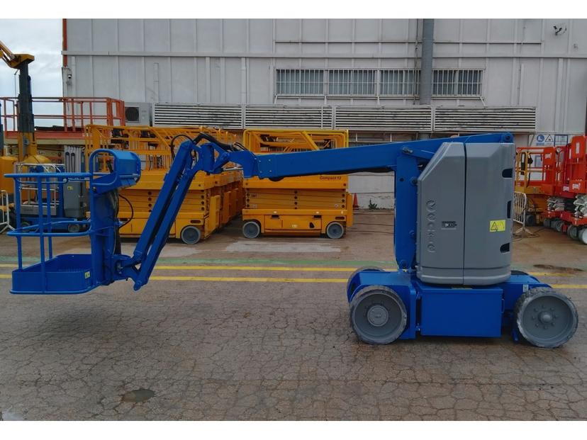 2016 GENIE Z-30/20N