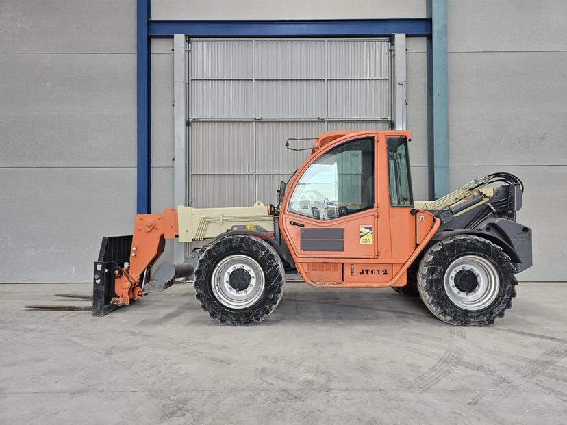 2006 JLG 4013