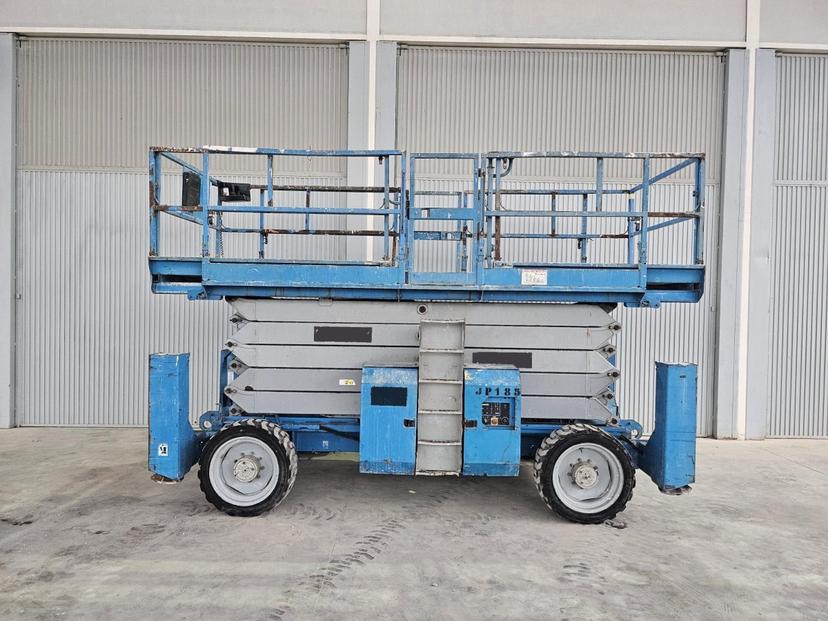 2004 GENIE GS-5390