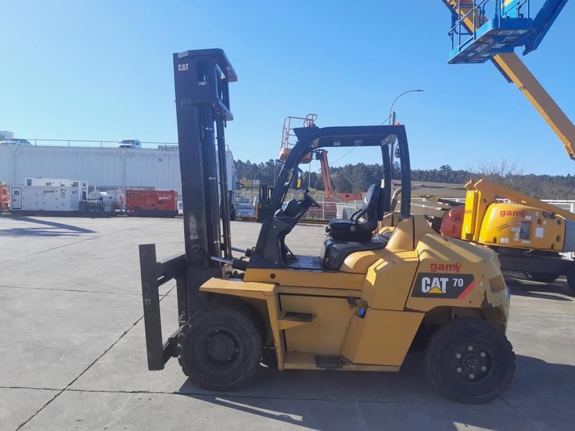 2018 CATERPILLAR DP70N1
