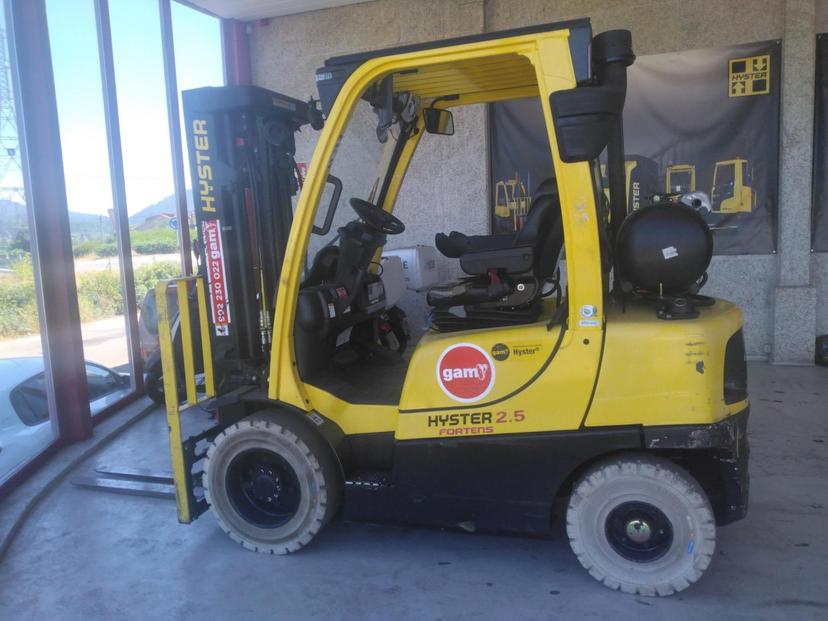 Carretilla elevadora GLP 2500Kg Hyster H2.5FT
