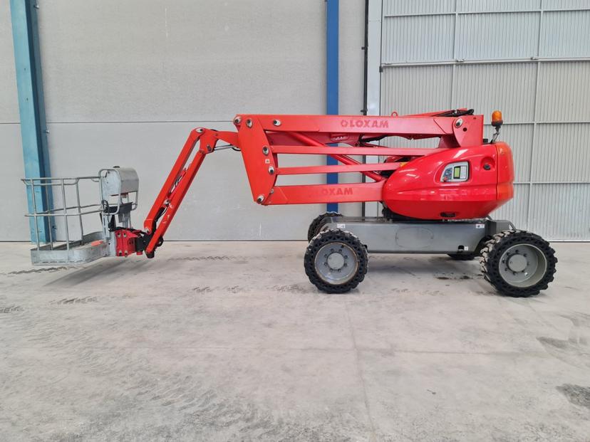 Plataforma articulada diésel 16M MANITOU 160 ATJ