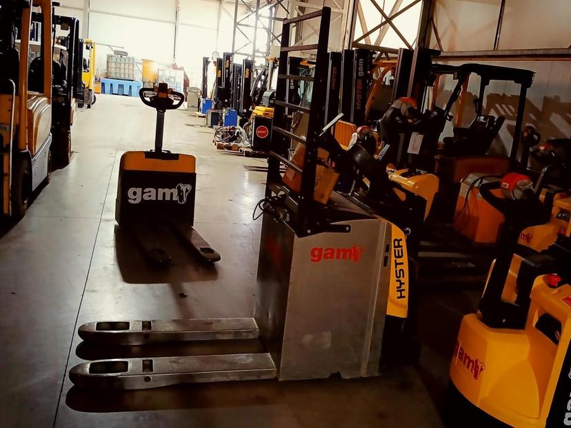 2022 HYSTER P2.5S